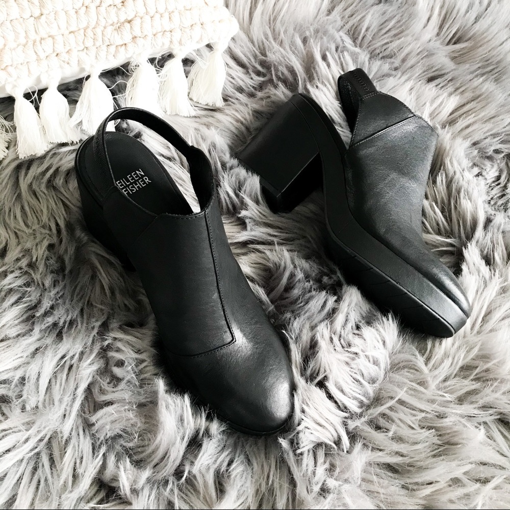 NWOT Eileen Fisher Chance Italian Leather Clogs